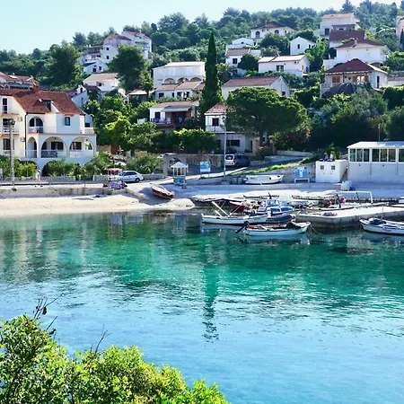 Διαμέρισμα Laura